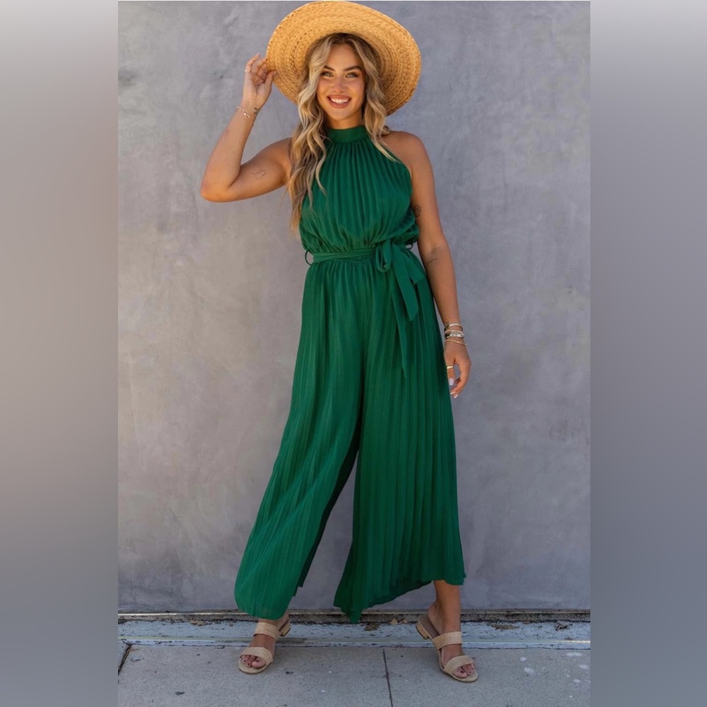 Halter Neck Pleated Wide Leg Jumpsuit with Belt | Green - Picture 3 of 7
